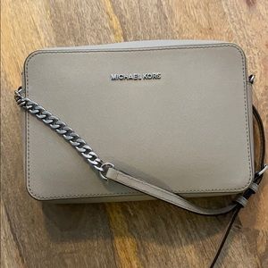 Michael Kors Jet Set Cement Crossbody